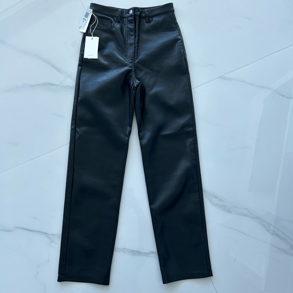 Aritizia Wilfred the Melina new with tags black leather pants